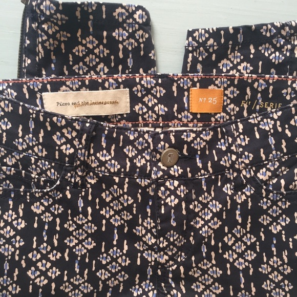 Anthropologie Pilcro Serif Sateen Skinny Jeans - Picture 6 of 8